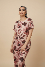 Load image into Gallery viewer, Watercolor Floral Plus-Size Loungewear Set
