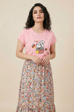 Load image into Gallery viewer, The Patchwork Cat Graphic Tee