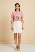 Load image into Gallery viewer, 3D Flower-Appliqué Short-Sleeve Tee (Multiple Color Options)