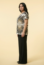 Load image into Gallery viewer, Art Deco Fan-Print Linen Blouse (4 Color Options)