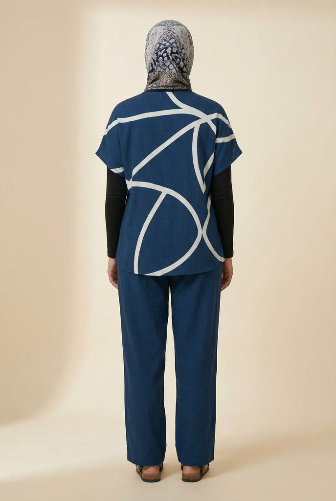 Geometric Line Print Short-Sleeve Top (Multiple Color Options)