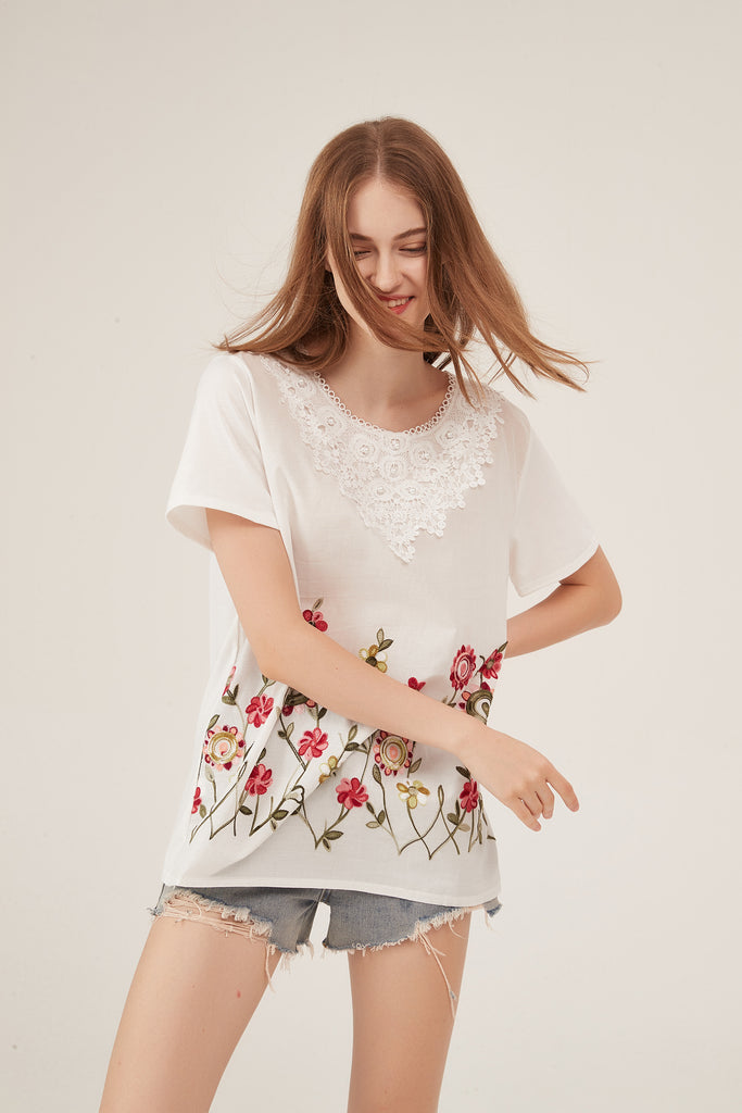 French Lace Collar Floral Embroidery Loose White T-Shirt