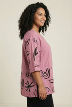 Load image into Gallery viewer, Linen-Blend Henley Top