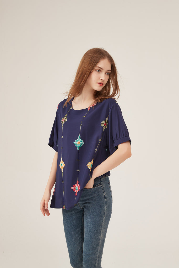Navy Blue Floral Embroidery Puff-Sleeve Loose Blouse
