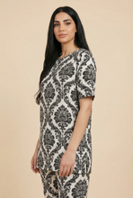 Load image into Gallery viewer, Damask-Pattern Modest Co-Ord Set (4 Color Options)