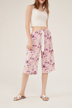 Load image into Gallery viewer, Pink Watercolor Floral Cropped Wide-Leg Pants