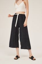 Load image into Gallery viewer, Navy Mini-Print Scalloped-Hem Cropped Pants