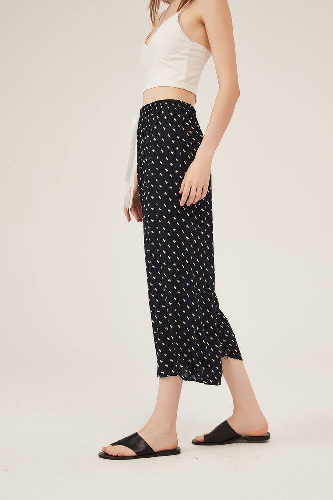 Navy Mini-Print Scalloped-Hem Cropped Pants