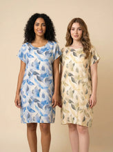 Load image into Gallery viewer, Watercolor Leaf-Print Loose-Fit Midi Dress (2 Color Variants)
