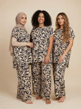 Load image into Gallery viewer, Organic Swirl-Pattern Modest Loungewear Set