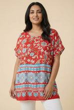Load image into Gallery viewer, Dolman Sleeve Border Print Top