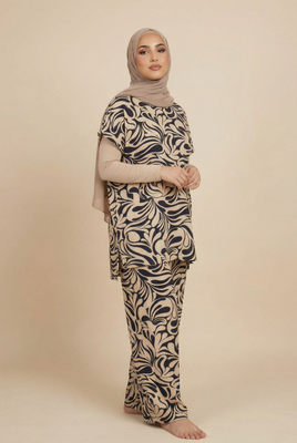 Organic Swirl-Pattern Modest Loungewear Set