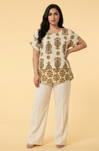 Load image into Gallery viewer, Bohemian Motif Relaxed Blouse (4 Color Options)