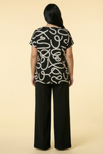 Load image into Gallery viewer, Abstract Script Print Blouse (4 Color Options)