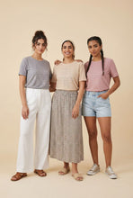 Load image into Gallery viewer, Textured Bow &amp; Text Print Short-Sleeve Tee (Multiple Color Options)